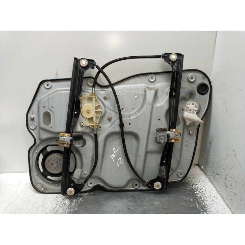 Recambio de elevalunas delantero izquierdo para volkswagen touran (1t1, 1t2) 1.9 tdi referencia OEM IAM 402229C 5P 2007