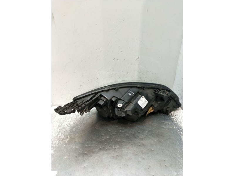 Recambio de faro izquierdo para peugeot 308 ii (lb_, lp_, lw_, lh_, l3_) 1.5 bluehdi 130 referencia OEM IAM 145100044100 1628555