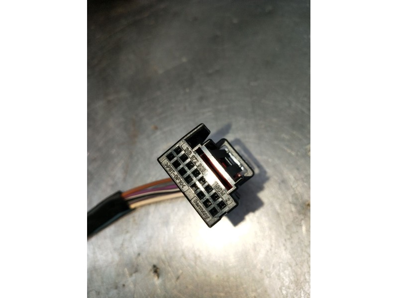 Recambio de retrovisor derecho para volkswagen touran (1t1, 1t2) 1.9 tdi referencia OEM IAM  ELÉCTRICO 2007