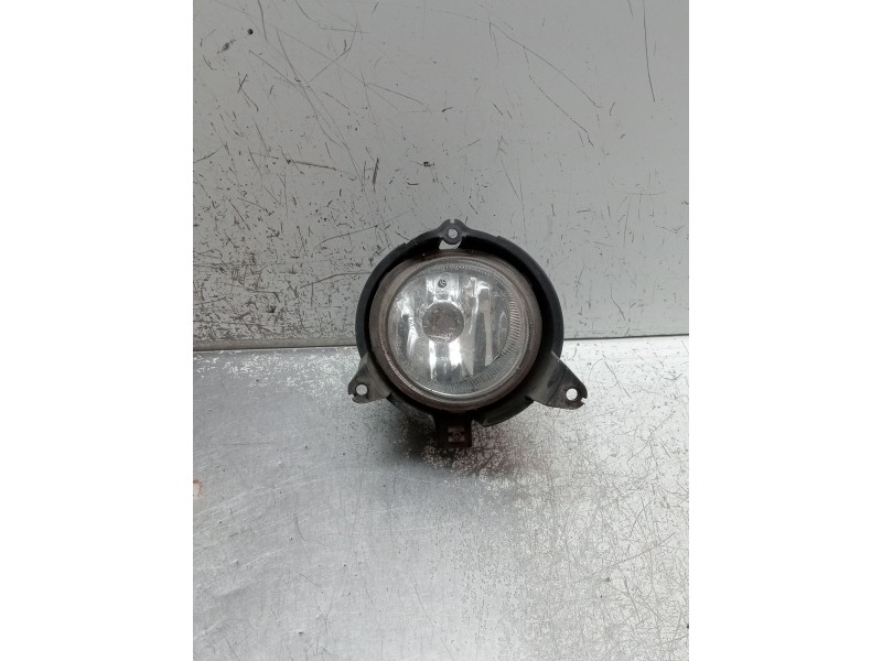 Recambio de faro antiniebla derecho para ssangyong actyon sports xdi 4wd referencia OEM IAM   2007