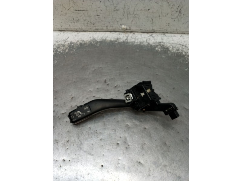 Recambio de mando luces para volkswagen touran (1t1, 1t2) 1.9 tdi referencia OEM IAM 1K0953513G  2007