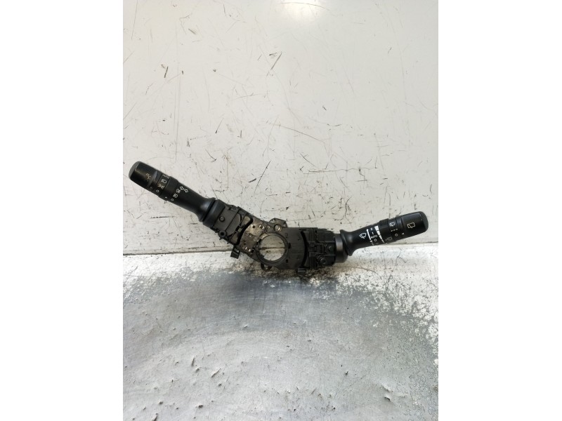 Recambio de mando luces para kia sportage concept 4x2 referencia OEM IAM 934202Y660 934101M631 2010