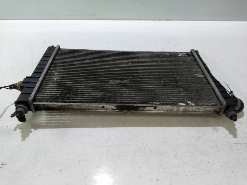 Recambio de radiador agua para opel kadett e 1.6 referencia OEM IAM 90352137  