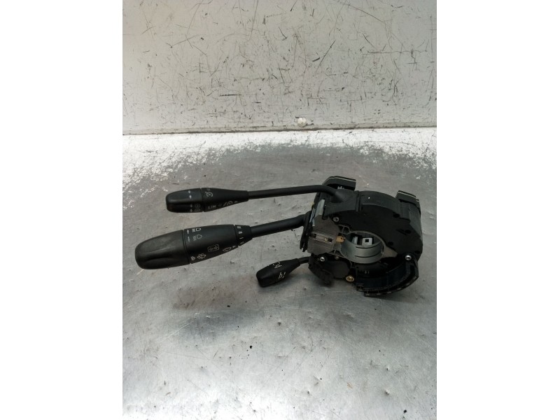 Recambio de mando luces para mercedes-benz clase e (w211) berlina referencia OEM IAM 0305459632 05112220 2002