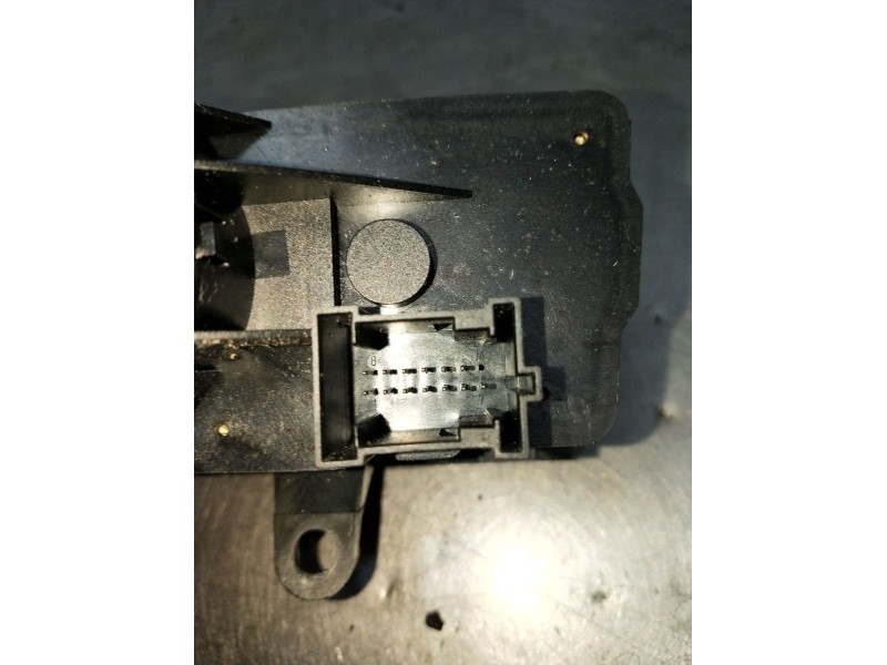 Recambio de mando luces para mercedes-benz clase e (w211) berlina referencia OEM IAM 2115450104 04056002 1270Q04 2002