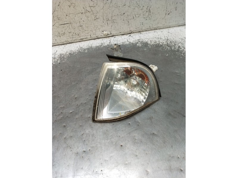 Recambio de piloto delantero izquierdo para skoda octavia i (1u2) 1.6 referencia OEM IAM   2000