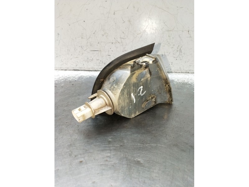 Recambio de piloto delantero izquierdo para skoda octavia i (1u2) 1.6 referencia OEM IAM   2000