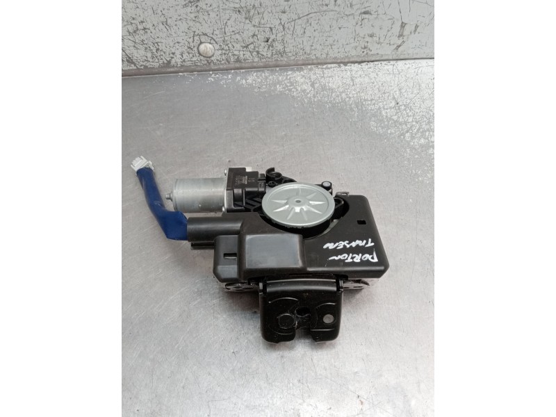 Recambio de motor cierre centralizado porton para toyota rav 4 v (_a5_, _h5_) 2.5 hybrid awd (axah54) referencia OEM IAM 1638000