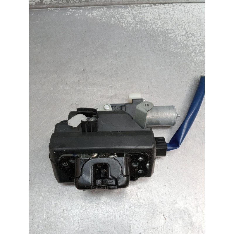 Recambio de motor cierre centralizado porton para toyota rav 4 v (_a5_, _h5_) 2.5 hybrid awd (axah54) referencia OEM IAM 1638000
