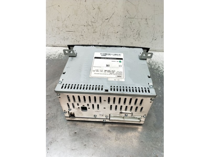 Recambio de sistema audio / radio cd para kia sportage concept 4x2 referencia OEM IAM 961503U010WK  2010