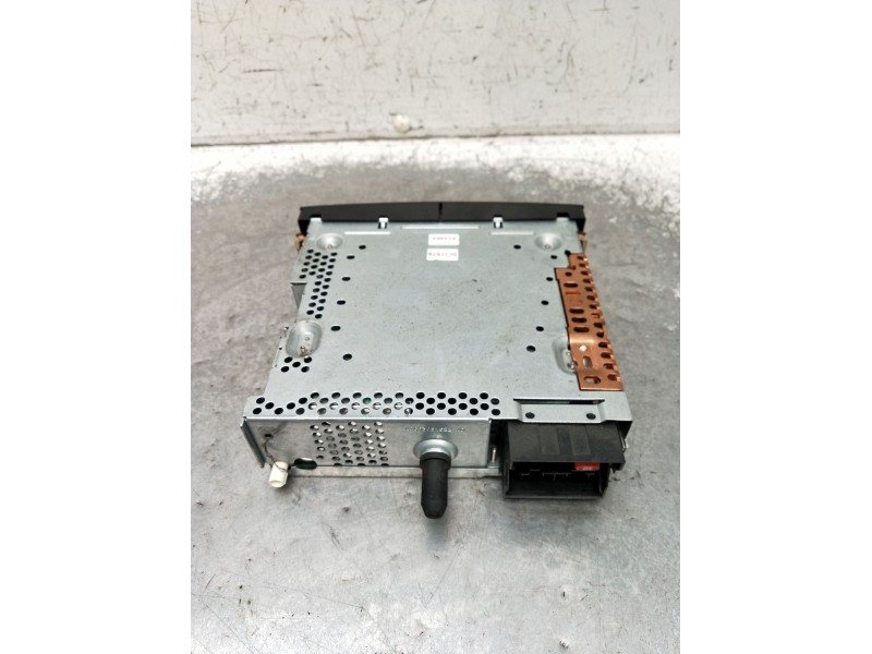 Recambio de sistema audio / radio cd para citroën c2 (jm_) 1.4 hdi referencia OEM IAM 96639793XT00 A2C53220044 2003