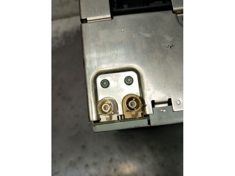 Recambio de sistema audio / radio cd para volkswagen touareg (7la, 7l6, 7l7) 3.0 v6 tdi referencia OEM IAM 7L6035191R 7612002065