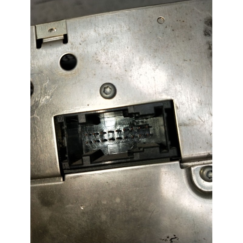 Recambio de sistema audio / radio cd para volkswagen touareg (7la, 7l6, 7l7) 3.0 v6 tdi referencia OEM IAM 7L6035191R 7612002065