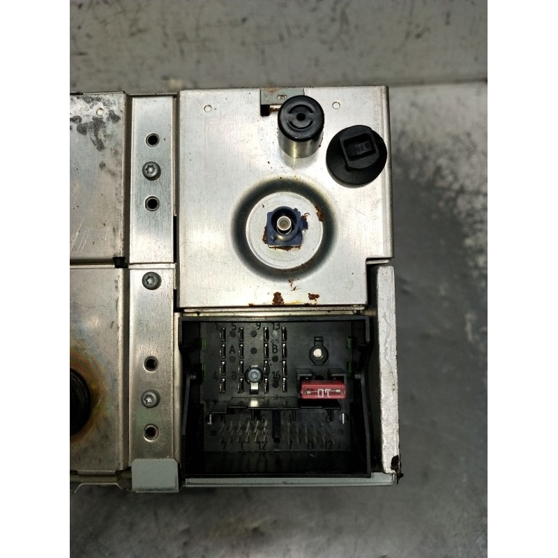 Recambio de sistema audio / radio cd para volkswagen touareg (7la, 7l6, 7l7) 3.0 v6 tdi referencia OEM IAM 7L6035191R 7612002065