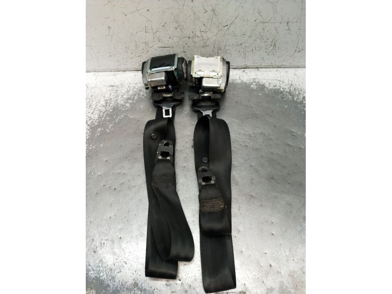 Recambio de juego cinturones delantero para volkswagen touareg (7la, 7l6, 7l7) 3.0 v6 tdi referencia OEM IAM  3P 2003