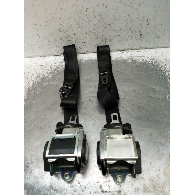 Recambio de juego cinturones delantero para volkswagen touareg (7la, 7l6, 7l7) 3.0 v6 tdi referencia OEM IAM  3P 2003