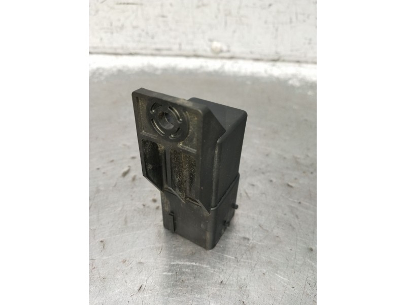 Recambio de caja precalentamiento para citroën c2 (jm_) 1.4 hdi referencia OEM IAM 9640469680 51252002 2003
