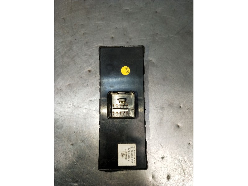 Recambio de mando elevalunas delantero izquierdo para volkswagen touareg (7la, 7l6, 7l7) 3.0 v6 tdi referencia OEM IAM 7L6959857