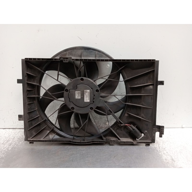 Recambio de electroventilador para mercedes-benz clk (c209) clk 320 cdi (209.320) referencia OEM IAM A2035001693  C209 2002
