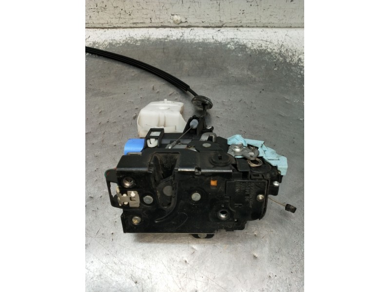Recambio de motor cierre centralizado trasero derecho para volkswagen touran (1t1, 1t2) 1.9 tdi referencia OEM IAM 7L0839016D 5P