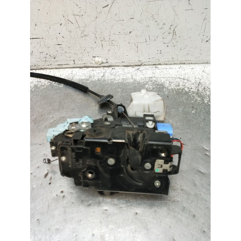 Recambio de motor cierre centralizado trasero izquierdo para volkswagen touran (1t1, 1t2) 1.9 tdi referencia OEM IAM 7L0839015D 