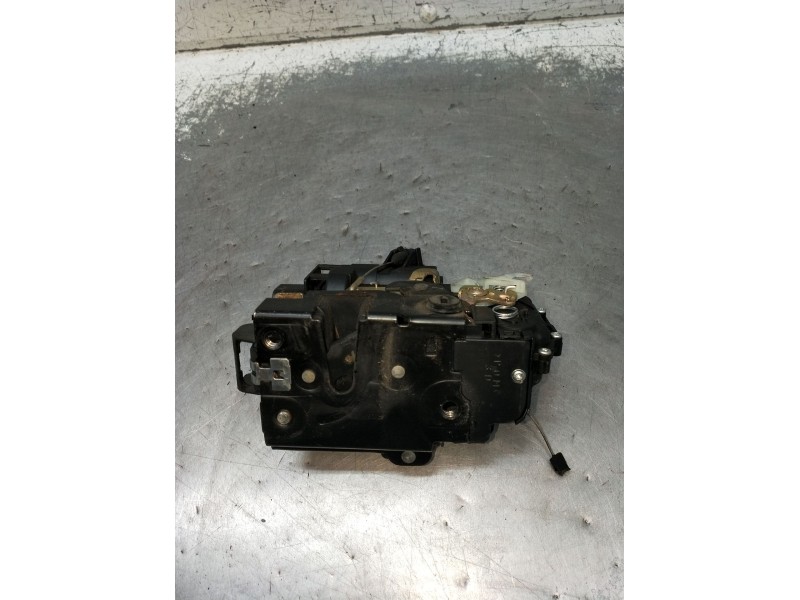 Recambio de motor cierre centralizado trasero derecho para skoda octavia i (1u2) 1.6 referencia OEM IAM  4P 2000