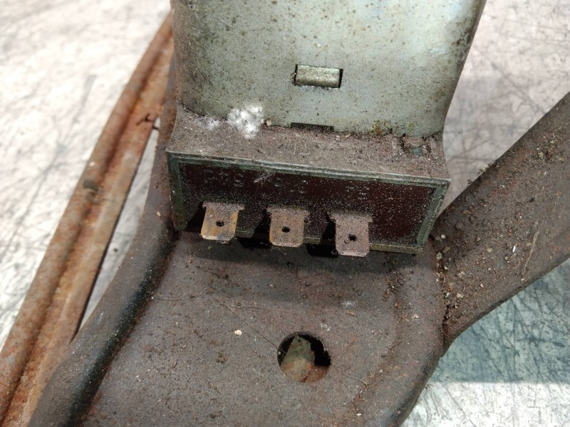 Recambio de motor limpia delantero para volkswagen escarabajo 1.2 referencia OEM IAM   