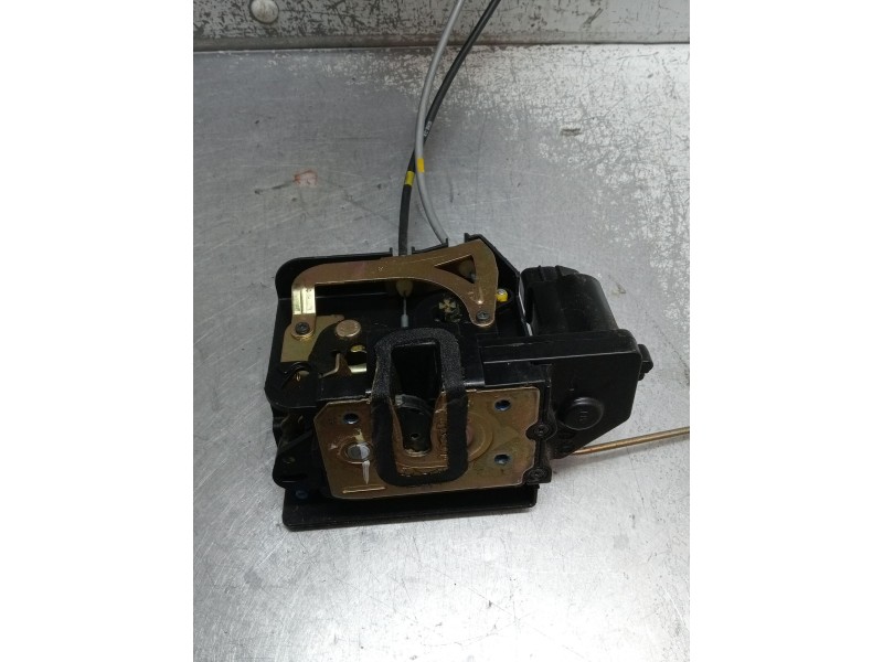 Recambio de motor cierre centralizado delantero derecho para ssangyong actyon sports xdi 4wd referencia OEM IAM   2007 5P
