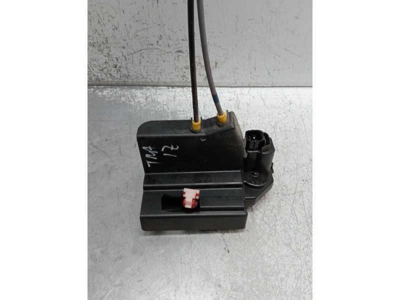 Recambio de motor cierre centralizado trasero izquierdo para ssangyong actyon sports xdi 4wd referencia OEM IAM   2007 5P