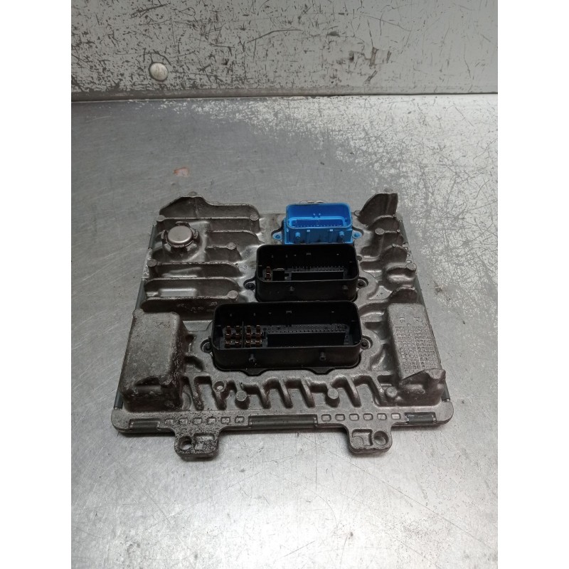 Recambio de centralita motor uce para opel zafira tourer c (p12) 1.6 cdti (75) referencia OEM IAM 55485040 1310101000000X 395357