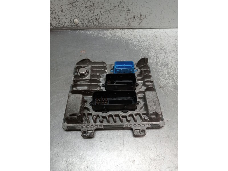 Recambio de centralita motor uce para opel zafira tourer c (p12) 1.6 cdti (75) referencia OEM IAM 55485040 1310101000000X 395357