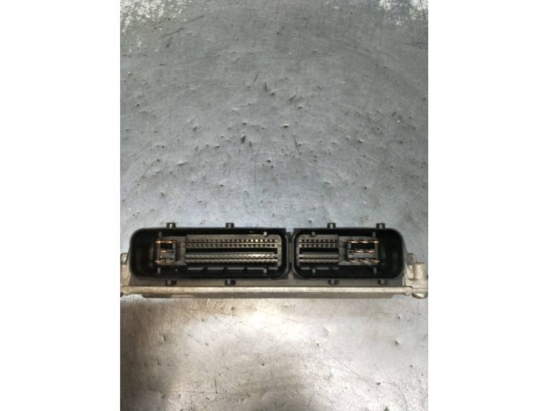 Recambio de centralita motor uce para skoda octavia i (1u2) 1.6 referencia OEM IAM 5WP4015602 06A906033BG 2000