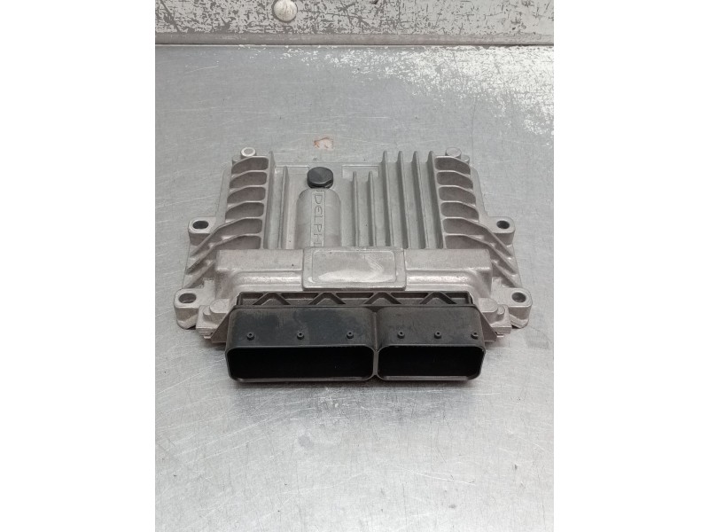 Recambio de centralita motor uce para ssangyong actyon sports xdi 4wd referencia OEM IAM A6645404432 28075138 R0412C020A 2007