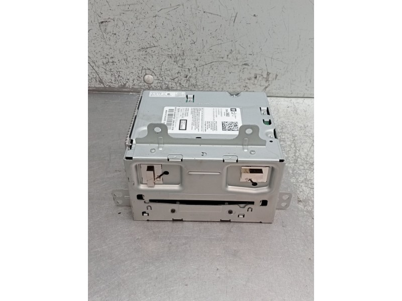 Recambio de sistema audio / radio cd para opel zafira tourer c (p12) 1.6 cdti (75) referencia OEM IAM 23483682 CQXG64FFGEA 2012
