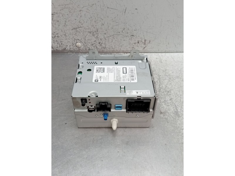Recambio de sistema audio / radio cd para opel zafira tourer c (p12) 1.6 cdti (75) referencia OEM IAM 23483682 CQXG64FFGEA 2012