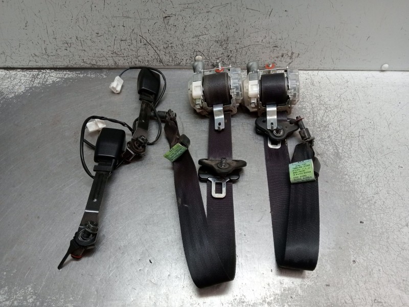 Recambio de juego cinturones delantero para ssangyong actyon sports xdi 4wd referencia OEM IAM   2007 5P