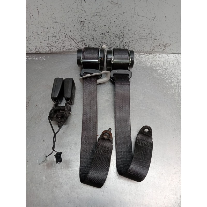 Recambio de juego cinturones trasero para opel zafira tourer c (p12) 1.6 cdti (75) referencia OEM IAM   2012 5P
