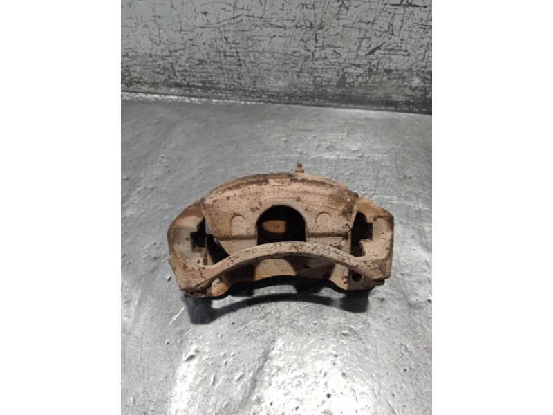 Recambio de pinza freno delantera derecha para mitsubishi l200 / triton (ka_t, kb_t) 2.5 di-d 4wd (kb4t) referencia OEM IAM   05
