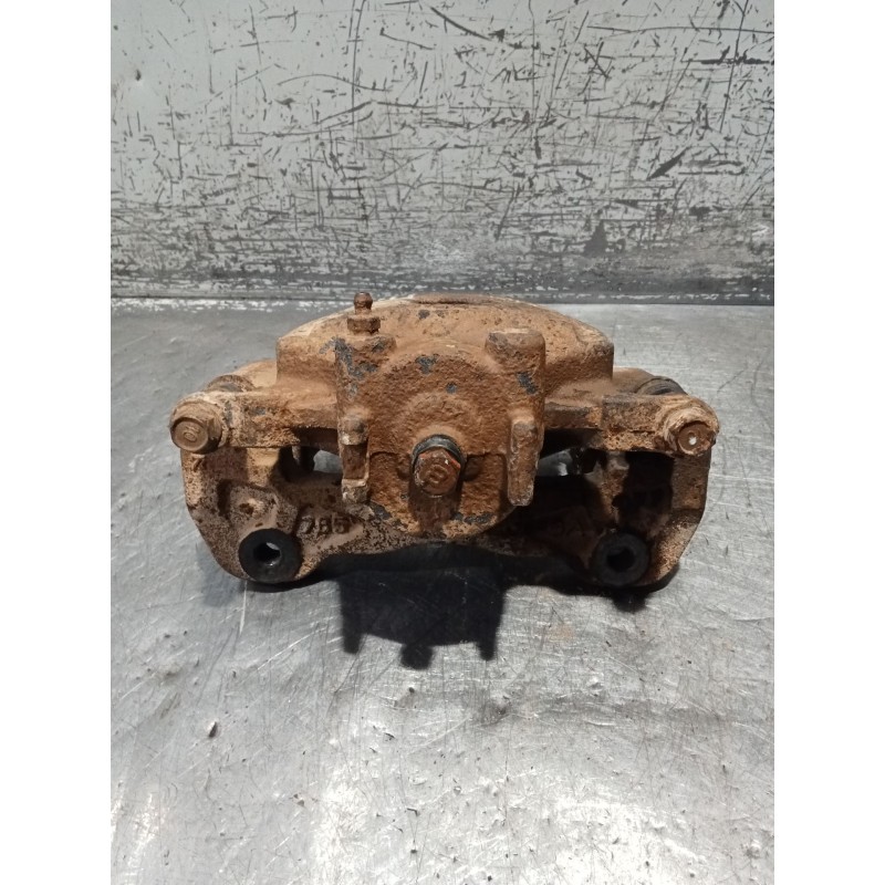 Recambio de pinza freno delantera derecha para mitsubishi l200 / triton (ka_t, kb_t) 2.5 di-d 4wd (kb4t) referencia OEM IAM   05