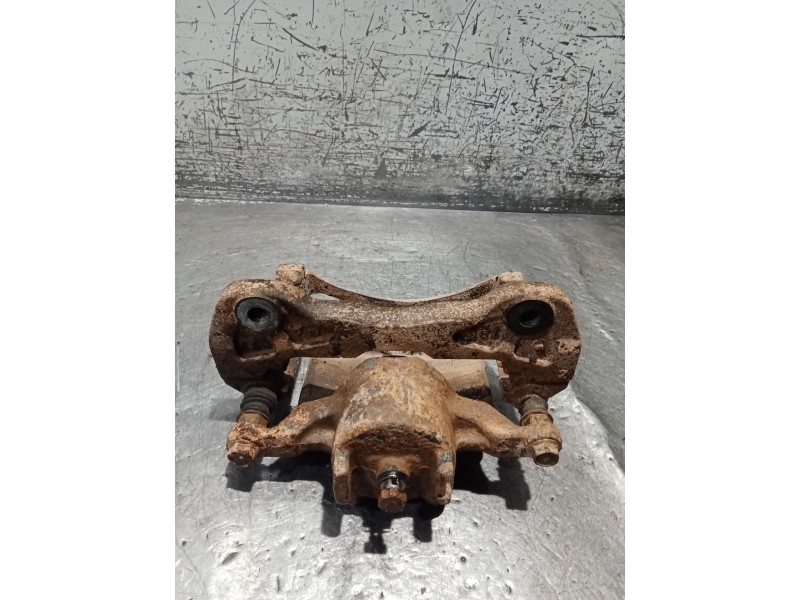 Recambio de pinza freno delantera derecha para mitsubishi l200 / triton (ka_t, kb_t) 2.5 di-d 4wd (kb4t) referencia OEM IAM   05