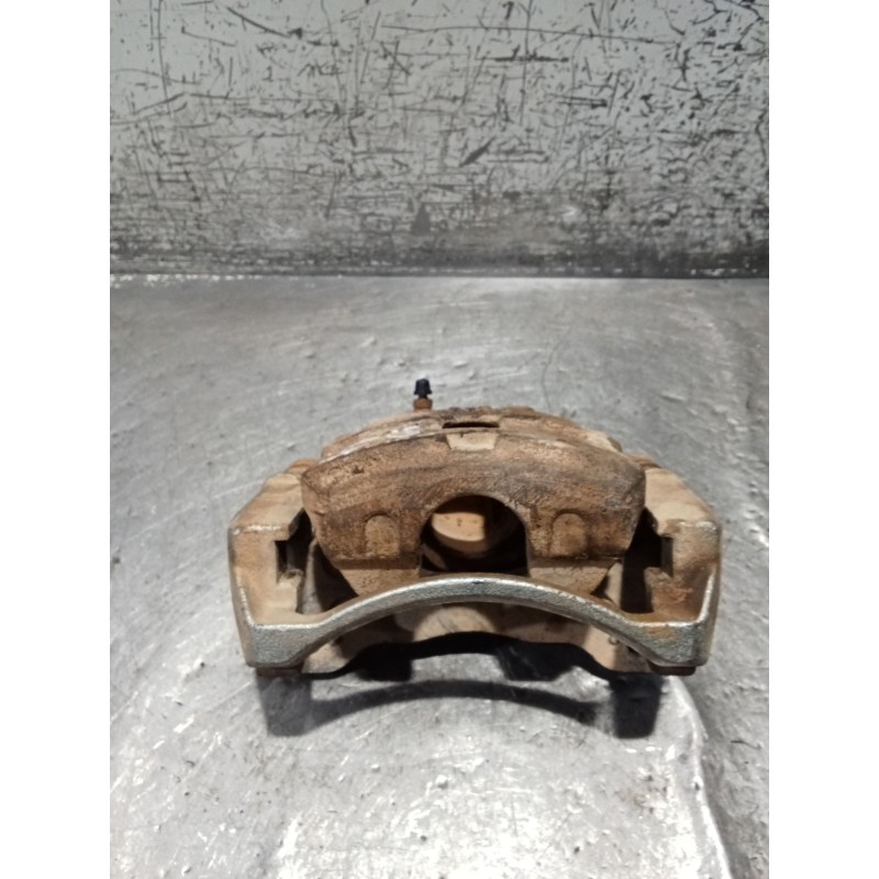 Recambio de pinza freno delantera izquierda para mitsubishi l200 / triton (ka_t, kb_t) 2.5 di-d 4wd (kb4t) referencia OEM IAM   