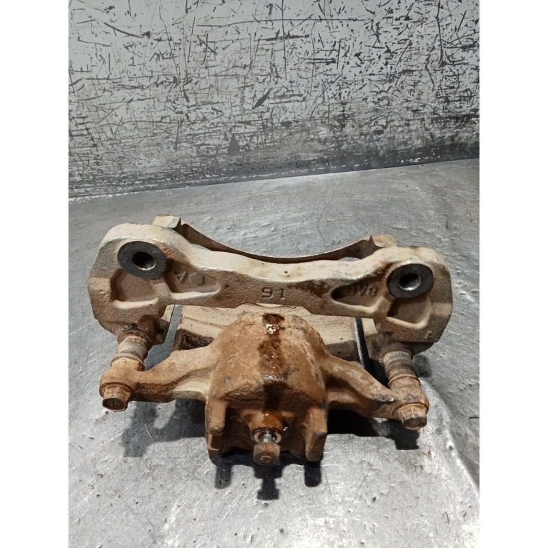 Recambio de pinza freno delantera izquierda para mitsubishi l200 / triton (ka_t, kb_t) 2.5 di-d 4wd (kb4t) referencia OEM IAM   