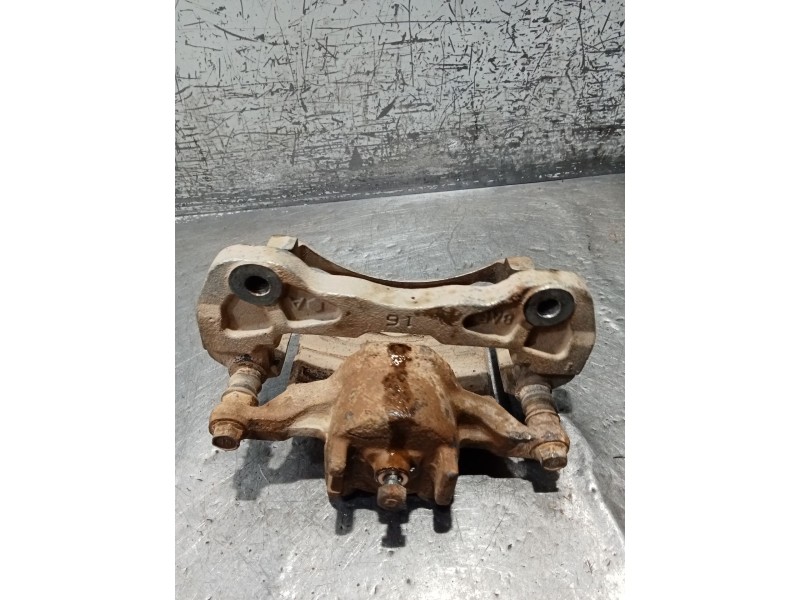 Recambio de pinza freno delantera izquierda para mitsubishi l200 / triton (ka_t, kb_t) 2.5 di-d 4wd (kb4t) referencia OEM IAM   