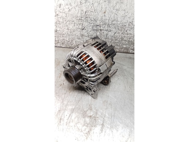 Recambio de alternador para volkswagen eos (1f7) 1.6 referencia OEM IAM 03C903023B  06