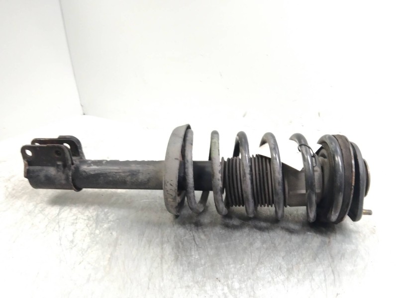 Recambio de amortiguador delantero izquierdo para opel corsa a gsi referencia OEM IAM   