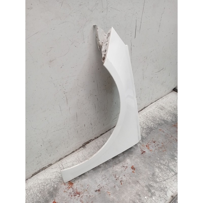 Recambio de aleta delantera izquierda para peugeot 308 ii (lb_, lp_, lw_, lh_, l3_) 1.5 bluehdi 130 referencia OEM IAM   