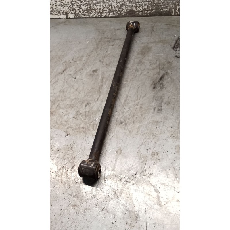 Recambio de brazo suspension inferior trasero derecho para daewoo nubira sedán (j200) 1.6 referencia OEM IAM  POSTERIOR 03