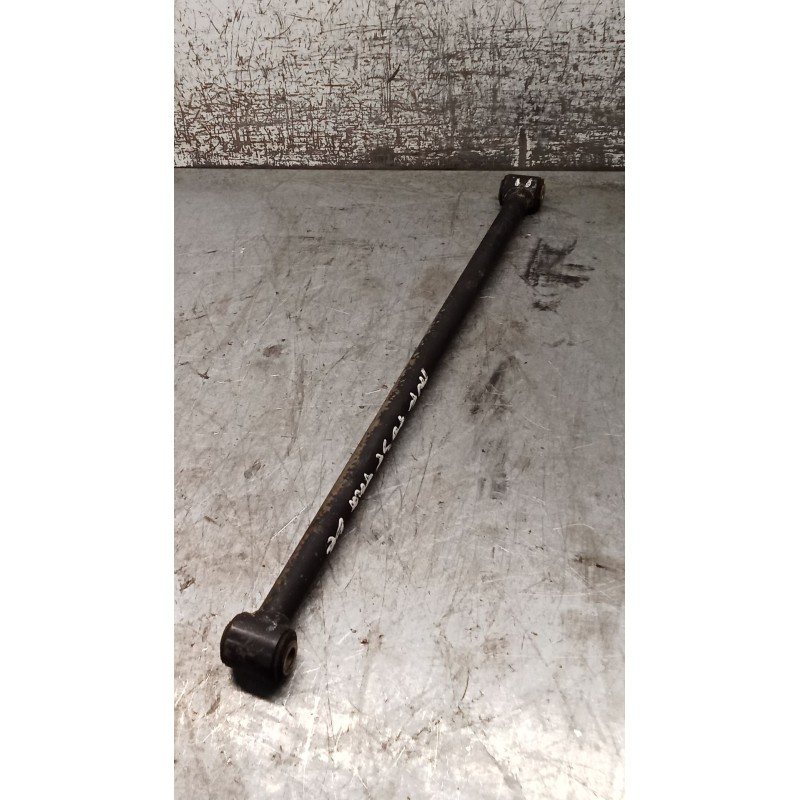 Recambio de brazo suspension inferior trasero derecho para daewoo nubira sedán (j200) 1.6 referencia OEM IAM  POSTERIOR 03