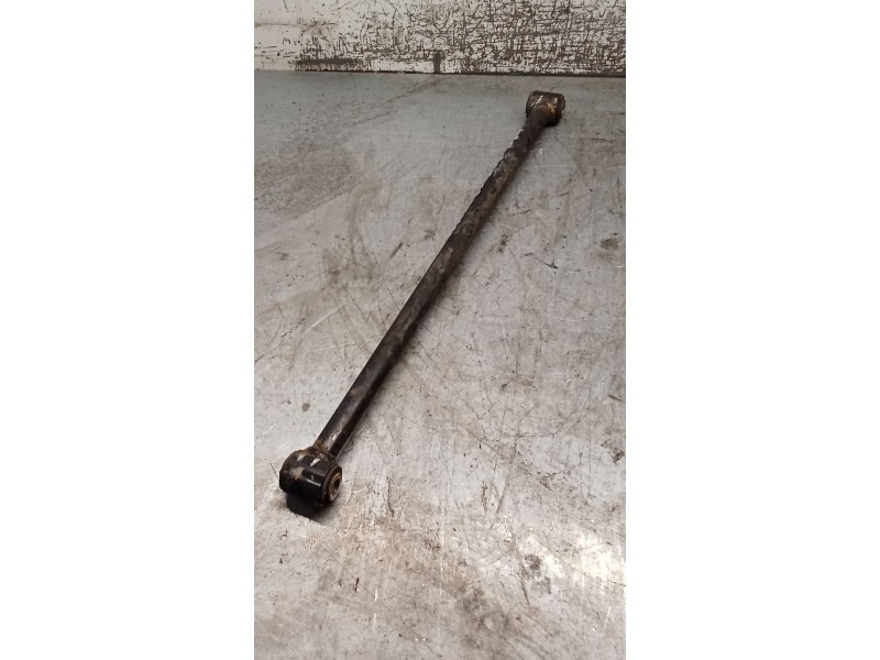 Recambio de brazo suspension inferior trasero izquierdo para daewoo nubira sedán (j200) 1.6 referencia OEM IAM  POSTERIOR 03