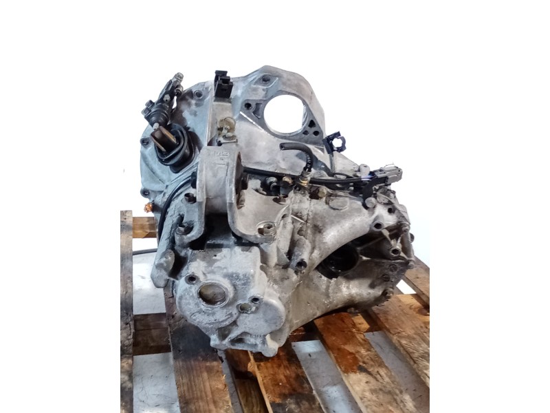 Recambio de caja cambios para nissan almera ii hatchback (n16) 2.2 di referencia OEM IAM YD 5V 1122A